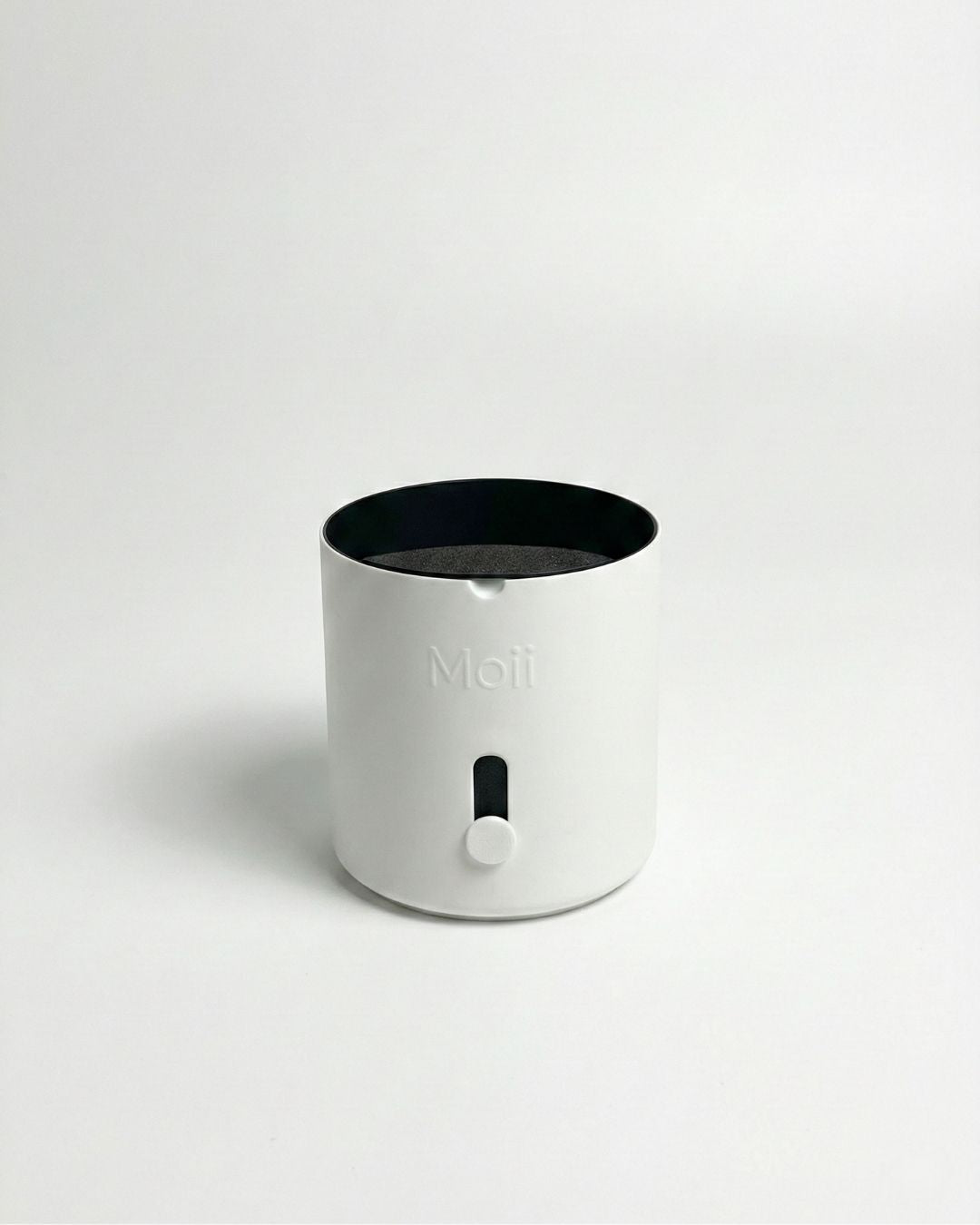 Selvvandingspotte med synlig indikator